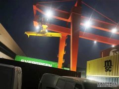 轨道式集装箱龙门吊在复杂场景高度适配